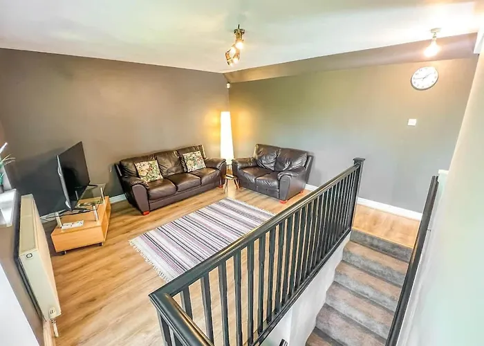 Apartment Private 2-bed Duplex Near Headingly W Parking