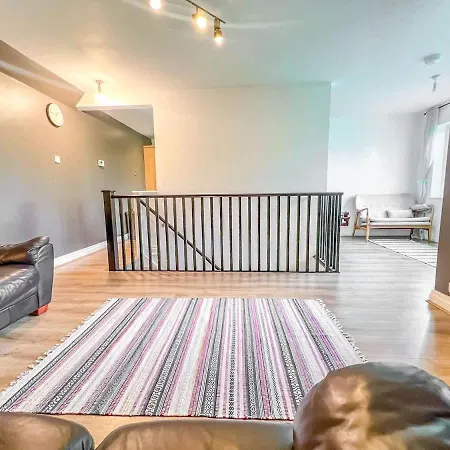 Stylish 2-Bed Duplex In Headingley, Leeds - Free Parking Apartment Leeds (West Yorkshire)